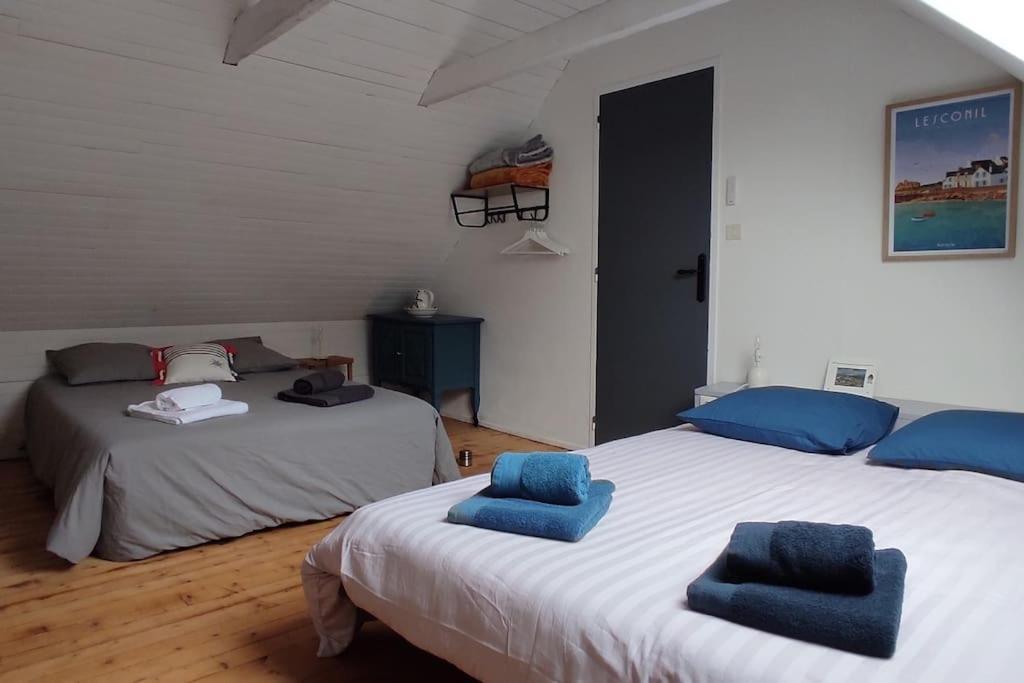 Maison De Pecheur Bord De Mer Bois Et Pierre 6-8 Pers Plobannalec Buitenkant foto