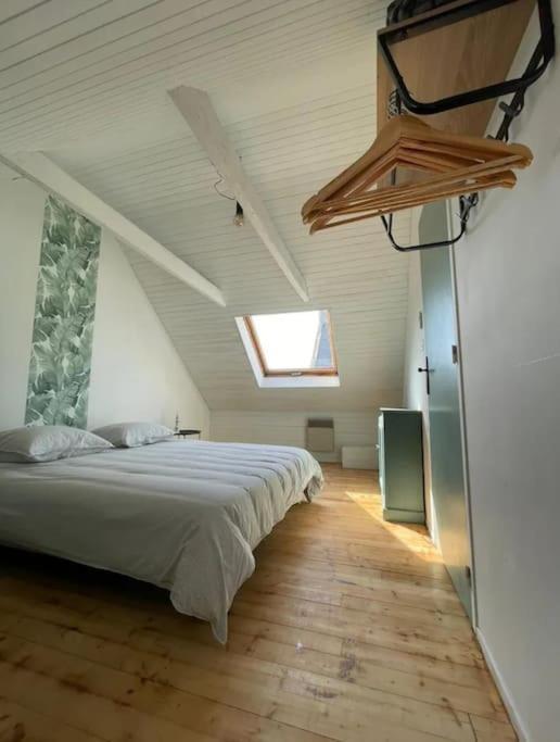 Maison De Pecheur Bord De Mer Bois Et Pierre 6-8 Pers Plobannalec Buitenkant foto